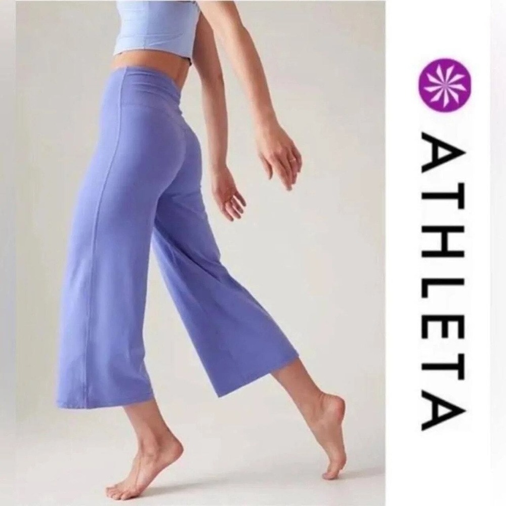Athleta Elation Wide Crop Leggings Periwinkle Blue High Rise Yoga‎ Athleisure